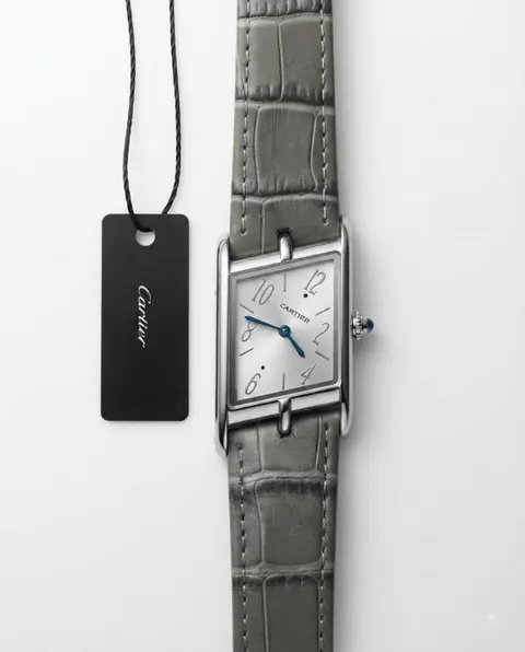 Cartier Tank Asymmetric Gray silver Dail