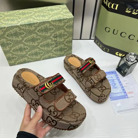 Gucci Womens Platform Slide Sandal GG Canvas With OG Box Carry Bag 2020-Khakhi