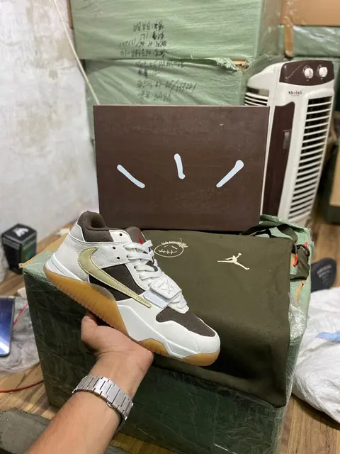 Travis Scott X Jordan Jumpman Jack Trainer Sail UA QUALITY