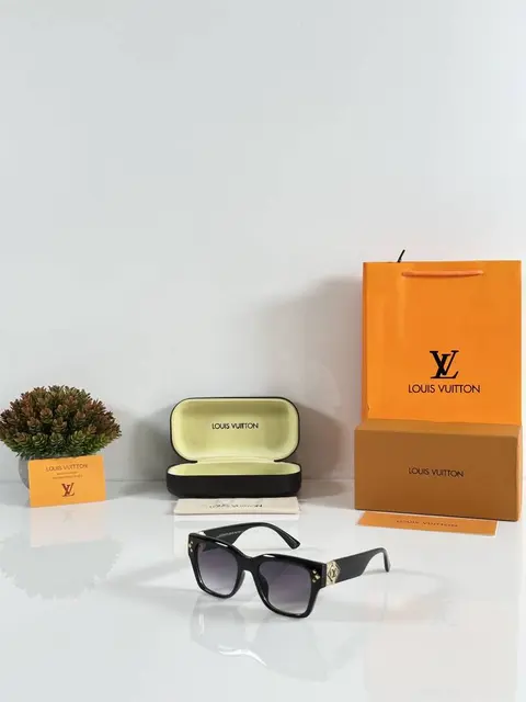 LV 0767 Black DC