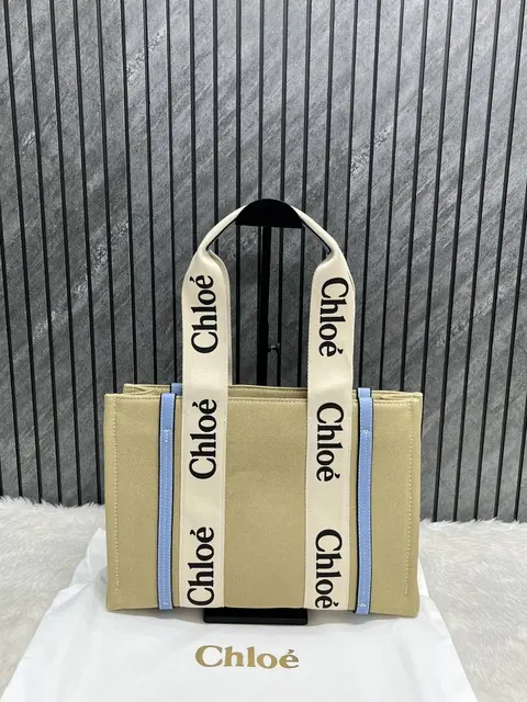 Chloee Blue Medium Canvas Woody Tote With Dust Cover