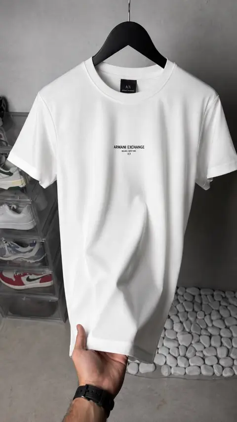 Armani Exchange premium T shirt..1664.Sale offer VS1000