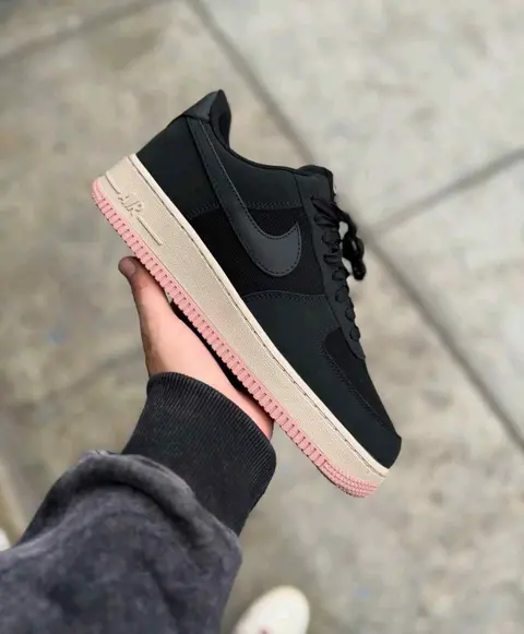 Nike Airforce 1 Low Black Red Starbust