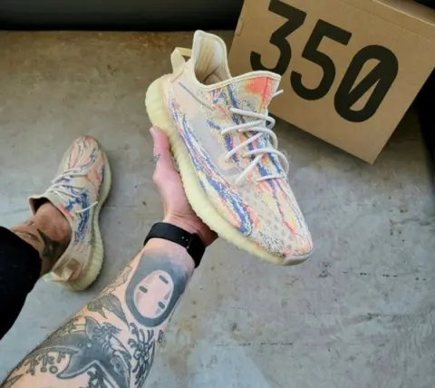 Adidas Yeezy 350 V2 MX OAT Semi UA