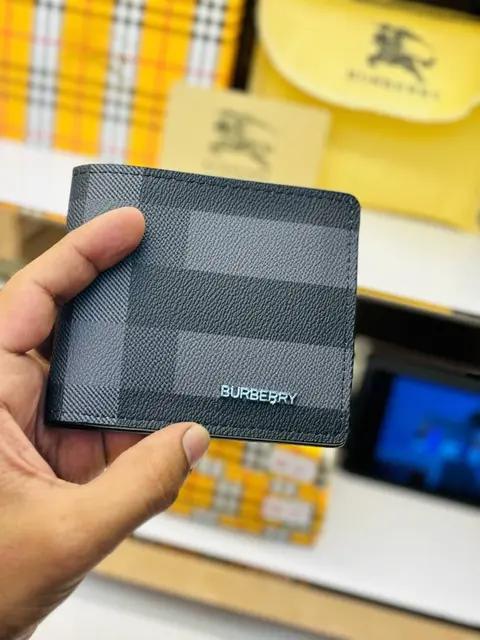 132 BURBERRRY PREMIUM QUALITY WALLET NO69