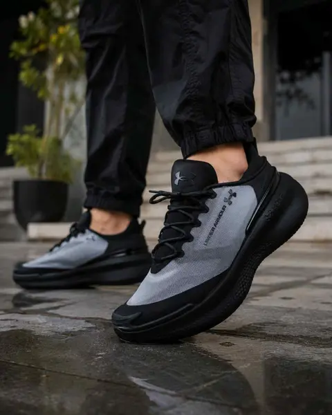 Underr Armourr Nova Slipspeed Black Anthracite 2643