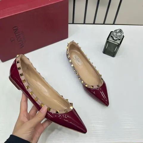 Valentino Rockstud Ballet Flat With OG Box Carry Bag Wine VH588-2