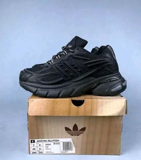 The Pharrell X Adiddass Virgina Adistar JellyFish Black 793