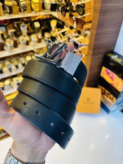 49 LV LOIUS VUTTON PREMIUM QUALITY REVERSIBLE BELT