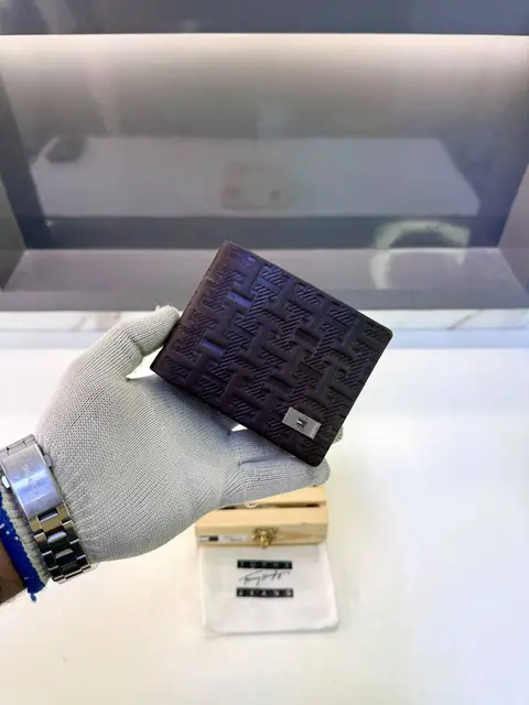 Tommy Hilfiger Brown Premium Quality Wallet Fa 1123