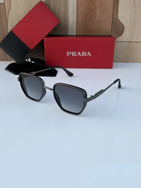 Prada 400 green shaded