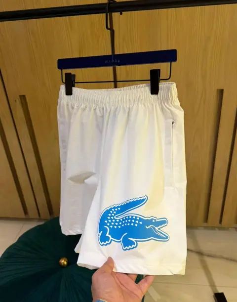 Lacoste IMPORTED STORE ARTICLE SHORTS