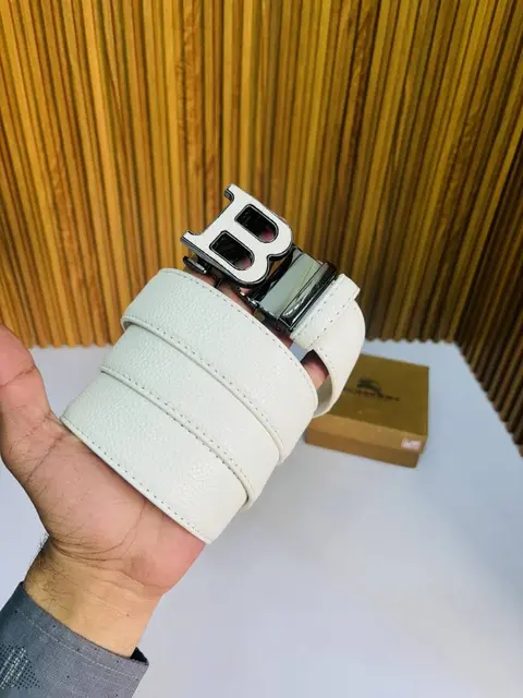 32 BURBERRRY PREMIUM QUALITY AUTOMATIC LOCK BELT