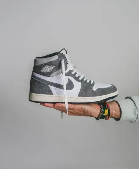 ..Nikke Air Jordan 1 High Washed Grey Black 443