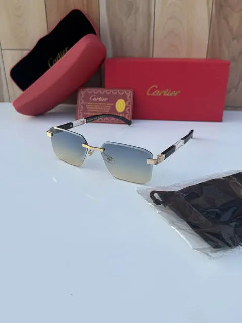 Cartier 028 sea green