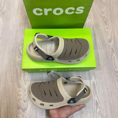 Crocs Yukon Vista Premium Beige Clogs