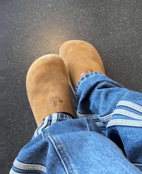 Adidas Adimule Tan