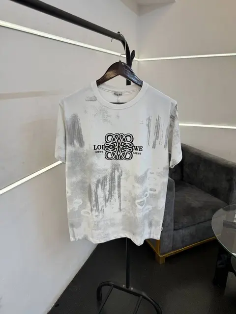 Loew e acid wash turkey imported round neck tshirt white