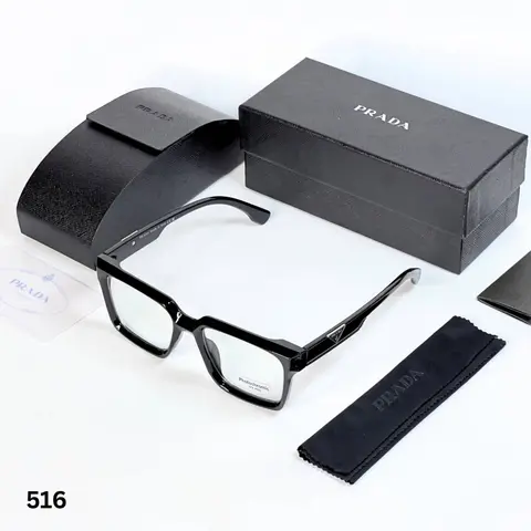 Prada 516 black plano
