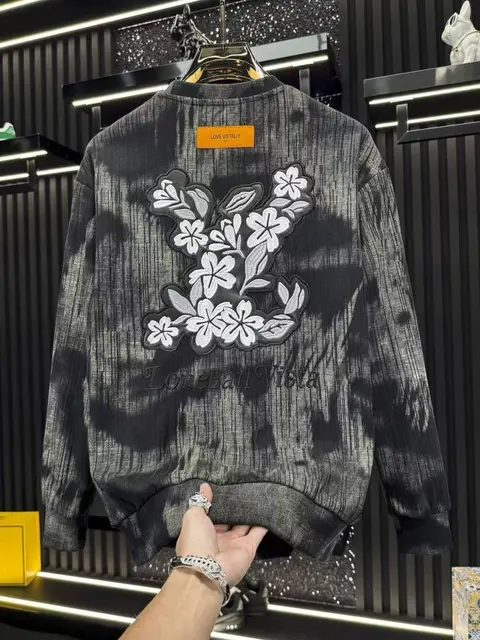 Louis Vuitton IMPORTED SWEATSHIRT STORE ARTICLE WHITE AND GREY