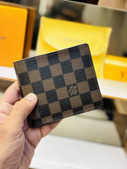 174 LV LOUIIS VUITTON PREMIUM QUALITY WALLET NO70