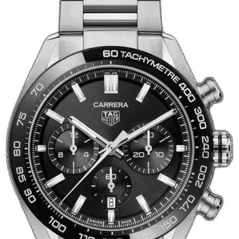 Tag heuee r Carrera Sport Chronograph 44mm - dial close-up
