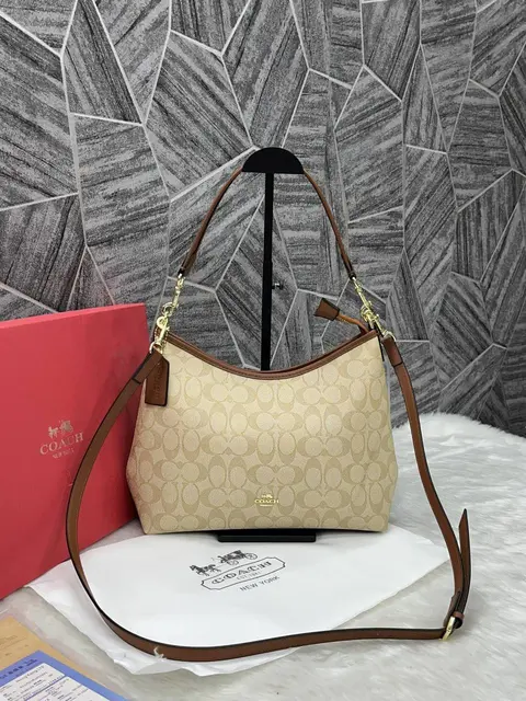 Coach Laurel Hobo AP With OriginalBox LongBelt
