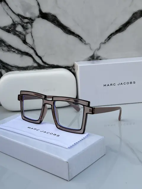 Marc jacobs 6130 brown
