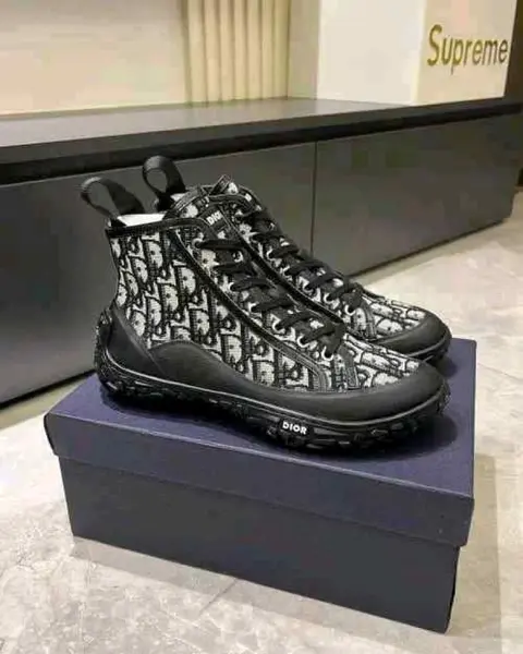 Dior B28 High Black Beige