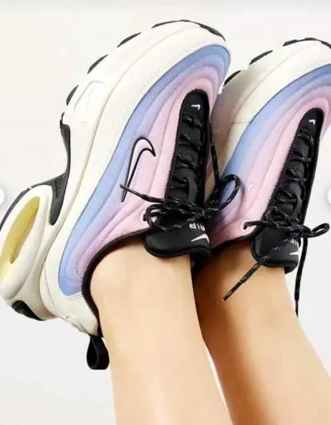 Nike Airmax Portal White Pink 1096