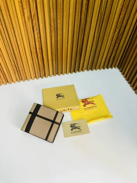 112 BURBERY PREMIUM QUALITY WALLET