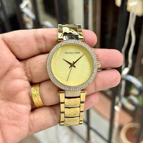 Michael korrs Parker Pave Gold