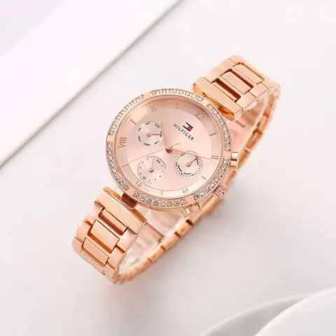 Tommy Hilfige r Emily Copper-Copper