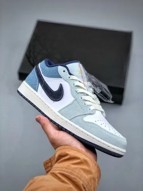 Nike Air Jordan 1 Low Se Denim Star Blue