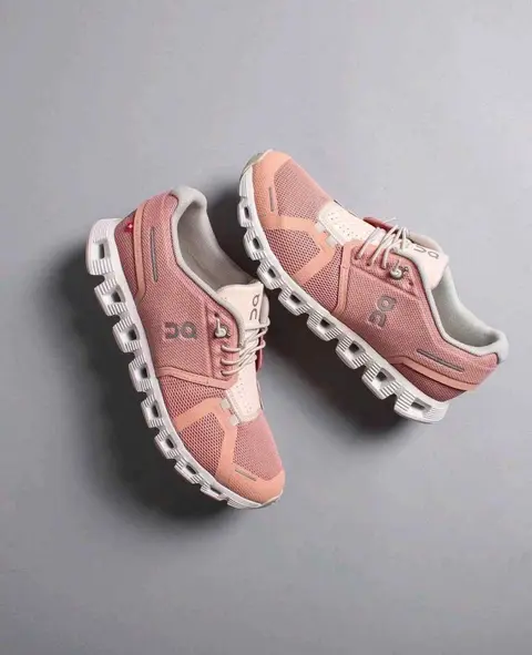 On Cloud 5 Rose Shell