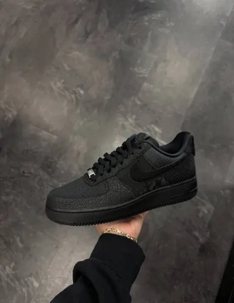 Nike AIRFORCE 1 LOW BLACK PONY HAIR SNAKESKIN
