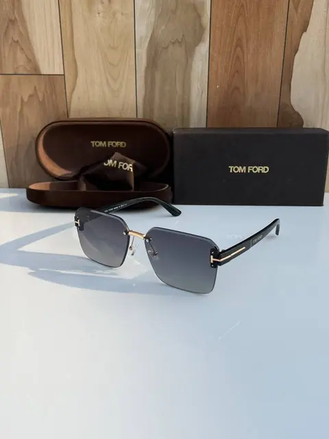 Tom forr 18300 gold black shaded