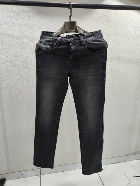 TRUE RELIGION IMPORTED STORE ARTICLE JEANS
