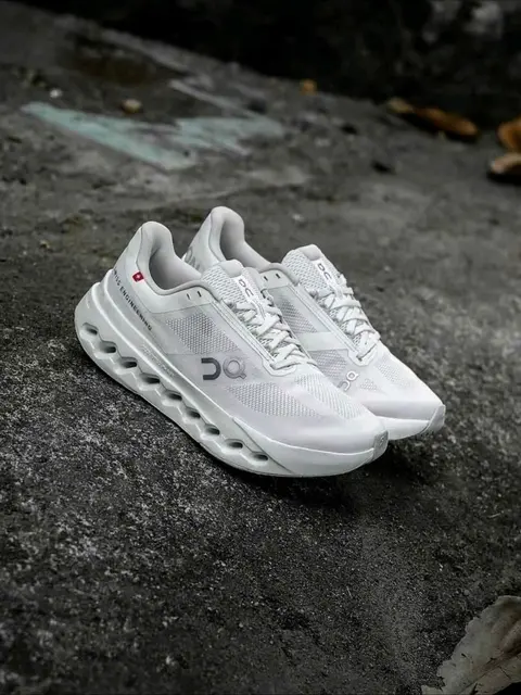 On Running CloudSurfer Next White Alloy Silver 1265