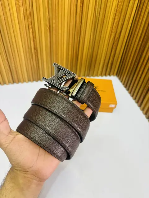 22 LV LOIUS VUTTON PREMIUM QUALITY AUTOMATIC LOCK BELT