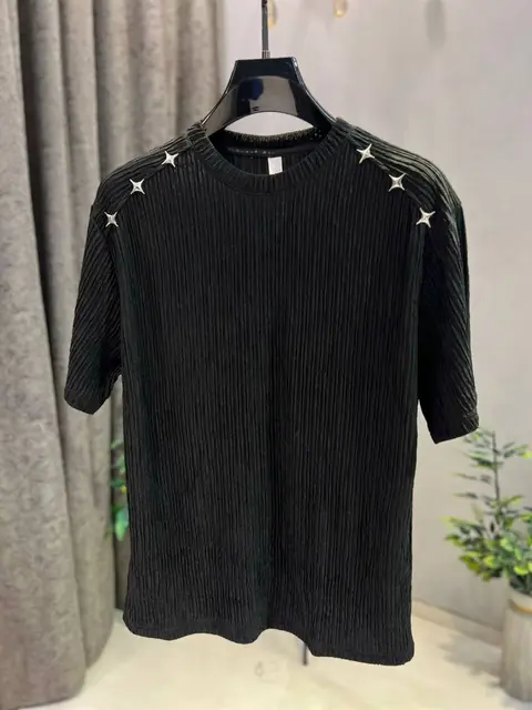 KOREAN IMPORTED HIGH DEMAND ARTICLE T-SHIRT BLACK