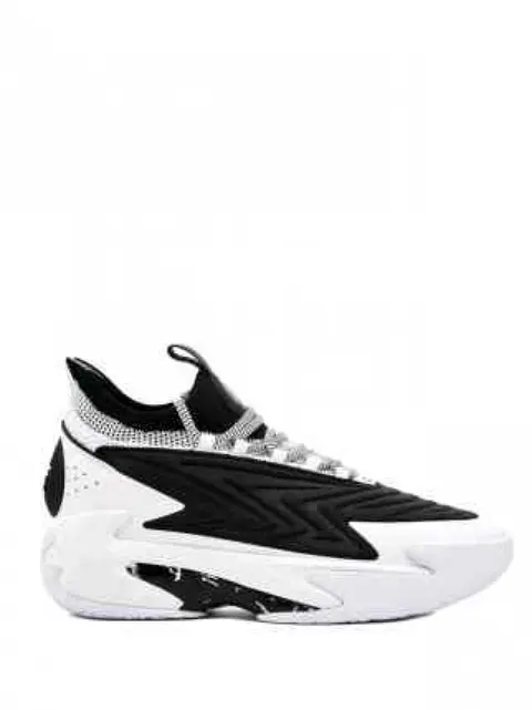 Underr Armourr Curry 13 Basketball