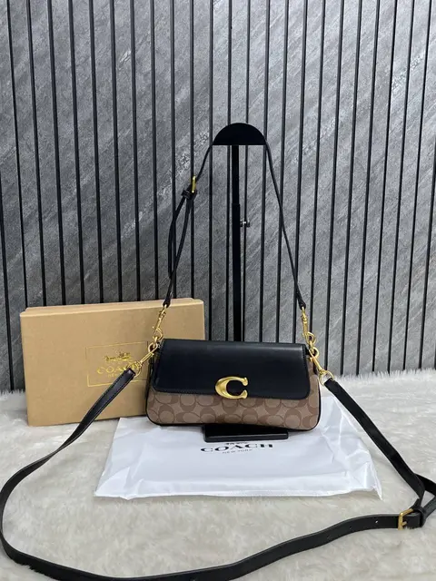 Coach Jet Set Apricot-Black Shoulder Bag With OriginalBox DustCover