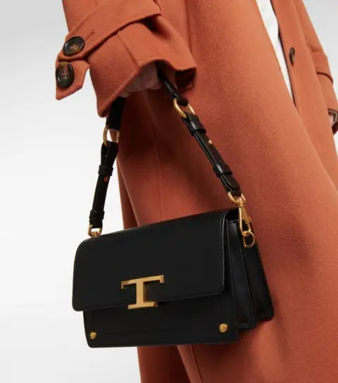TODD'S T Timeless Shoulder Bag With OG Box & Dust Bag (Black - 659)
