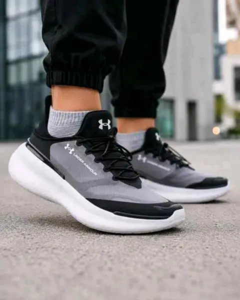Underr Armourr Nova Slipspeed Black White 109