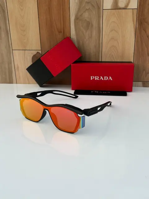 Prada 9024 black red
