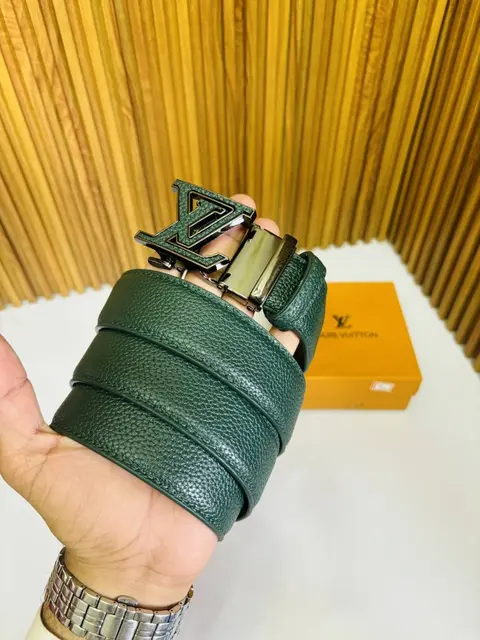42 LV LOUIIS VUITTON PREMIUM QUALITY AUTOMATIC LOCK BELT
