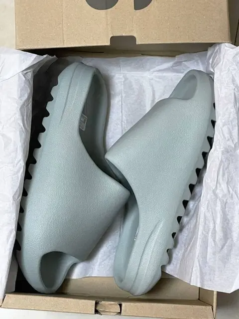 Adidas Yeezy Salt Slides For Women With Original Box