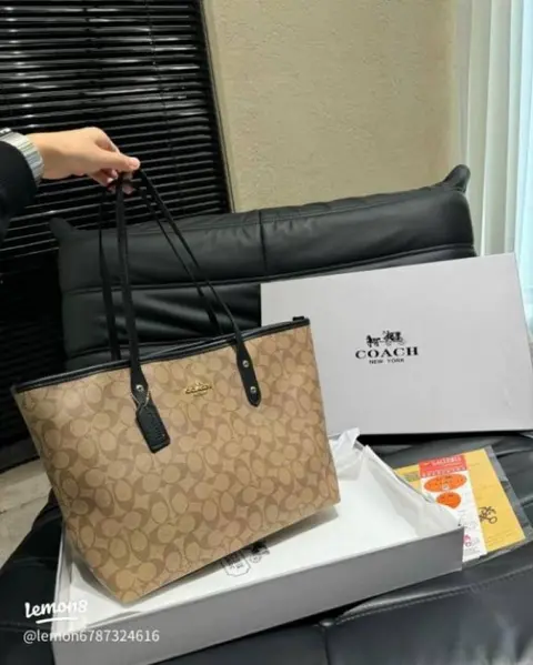 Coach Signature City Tote Bag With OG Box & Dust Bag (Beige Black-1119)