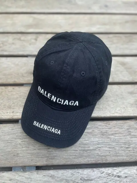 Balenciaga Black And White No Squatshee Premium Unisex Cap With Safety Box 862